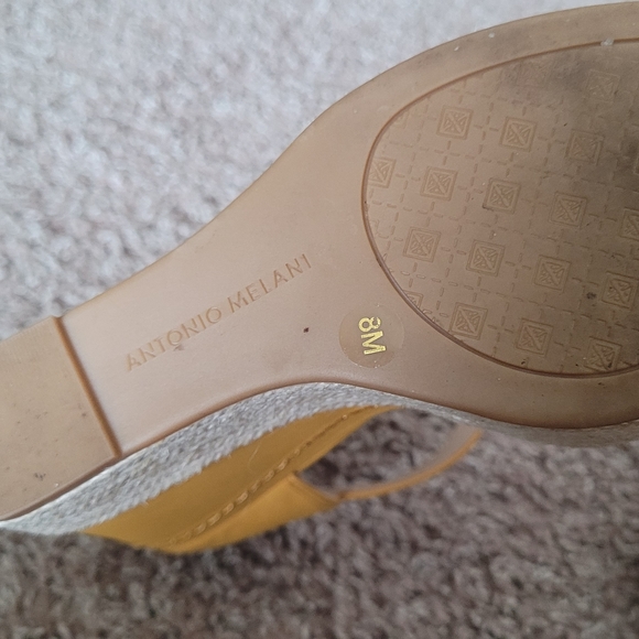 Antonio Melani yellow wedge sandals - Picture 9 of 9